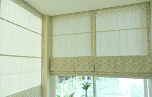 Roman Blind 