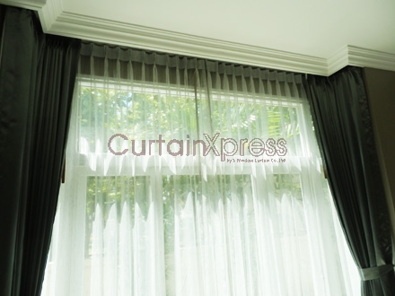 Pleat Curtain 